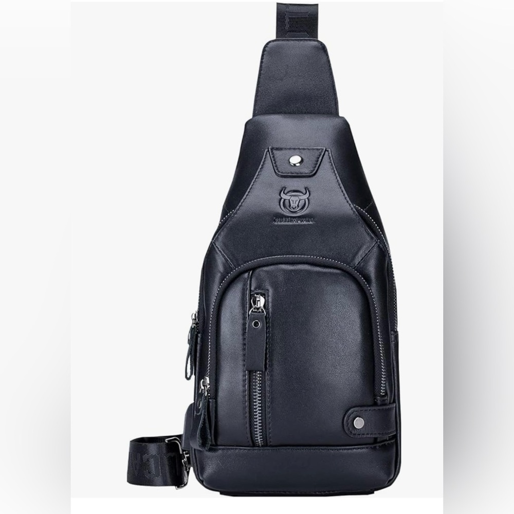 Bull Captain Black leather sling pack